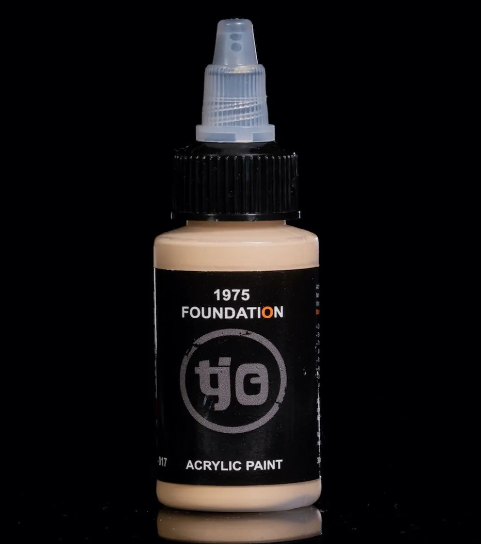 AX-017 1975 Foundation 30ml