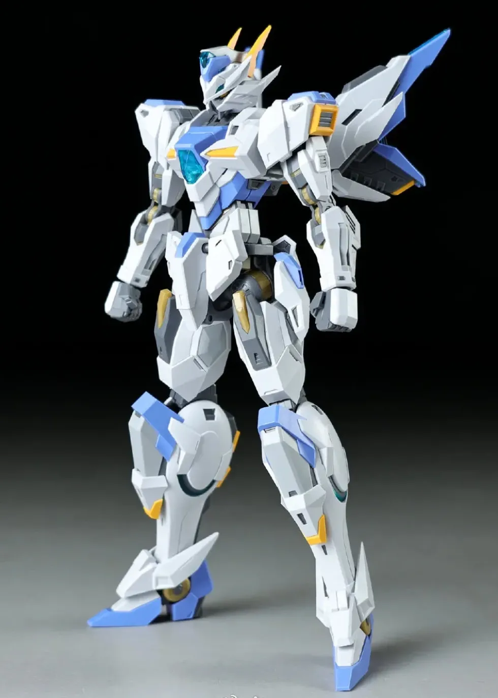 BE 1/144 Guardian of the Spiritual Emperor Gawain