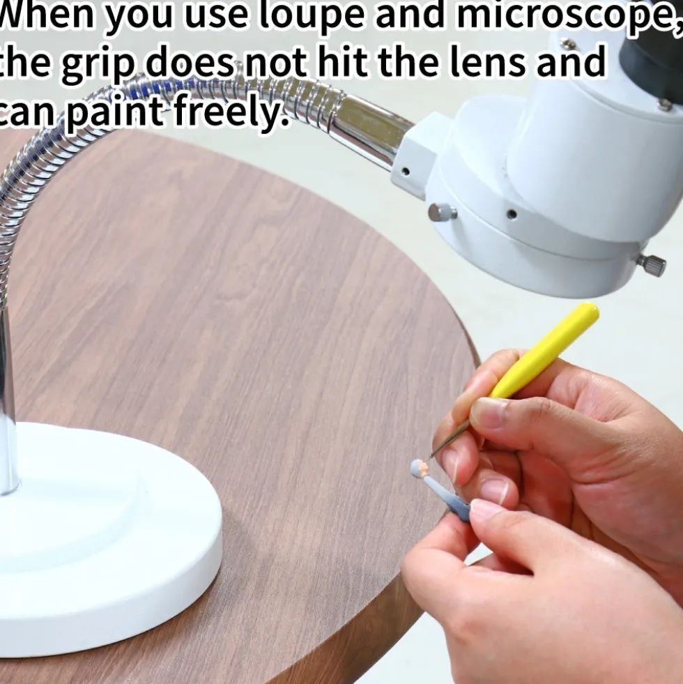 Brushwork Short Grip Sharp Point Fine