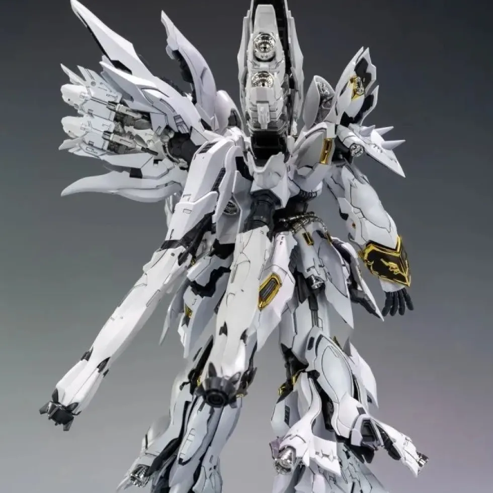 1/100 Crimson Drei (White Wolf Version)