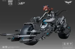DC-02 Catwoman & Bat-Pod