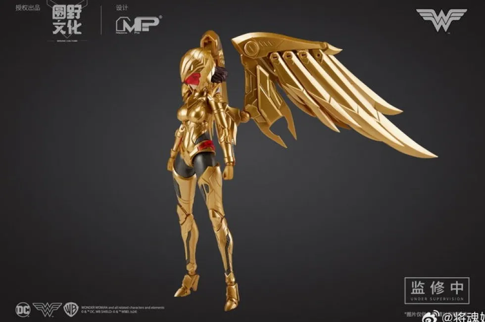 DC-01 Wonder Woman (Classic Battle Suit & Golden Eagle Armor)