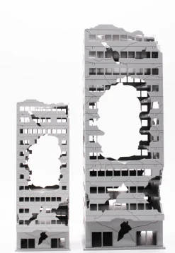 1/100 Destroyed Building 9