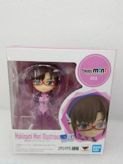 Figuarts Mini - Evangelion - Mari Illustrious Makinami