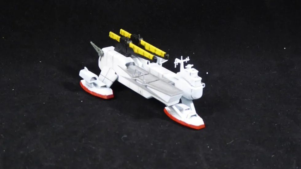 1/1700 Freeden Land Ship