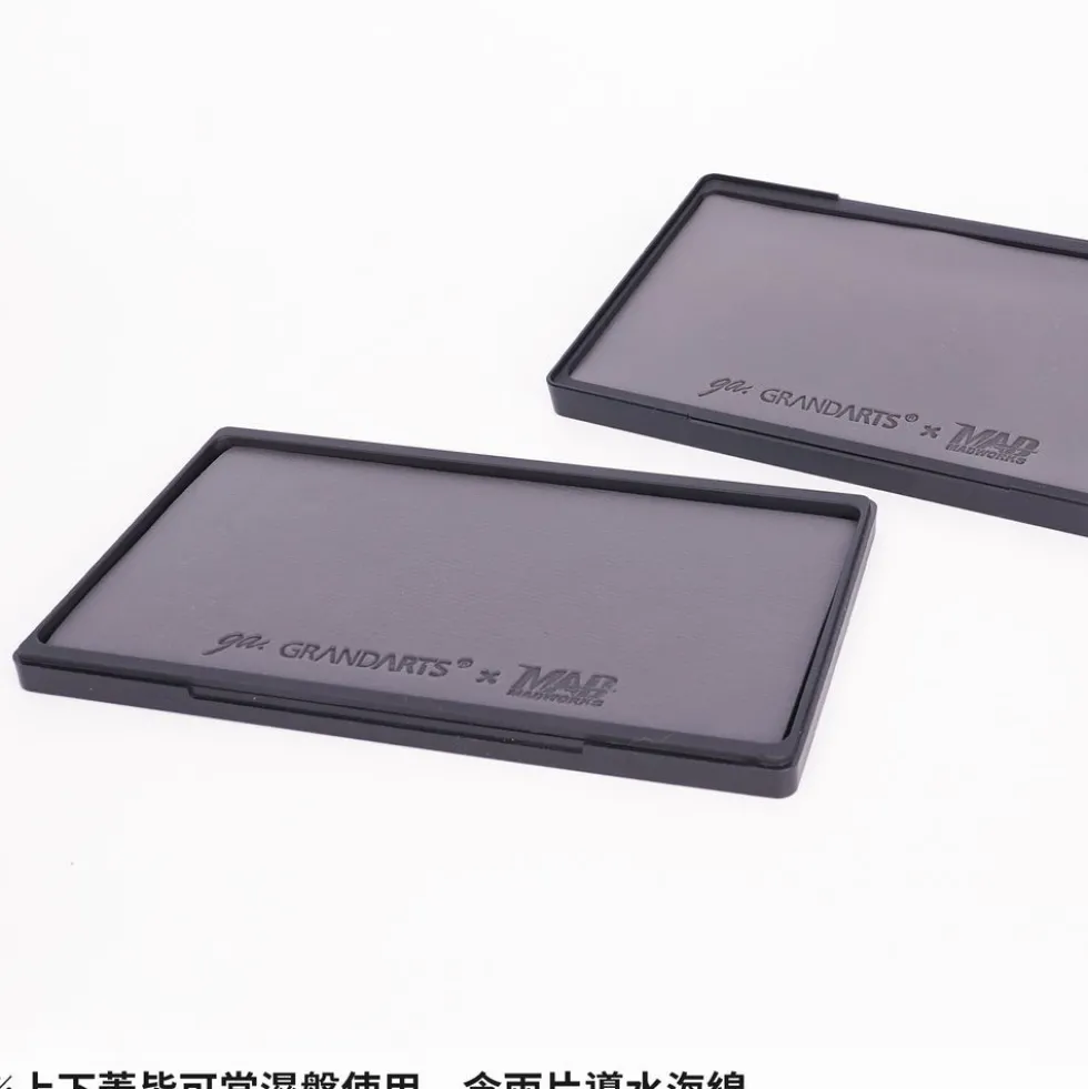 GrandArts x Madworks Wet Palette
