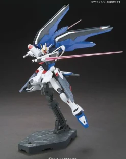 HGCE 192 ZGMF-X10A Freedom Gundam (Revive)