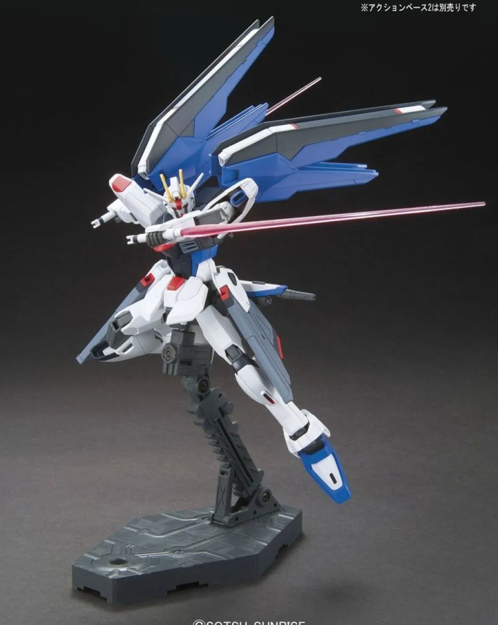 HGCE 192 ZGMF-X10A Freedom Gundam (Revive)