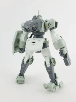 HG Demi Trainer