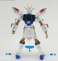 HG Mighty Strike Freedom