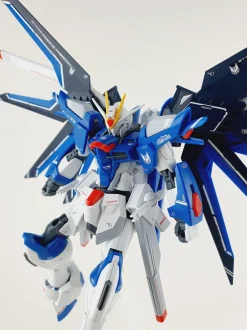 HG Rising Freedom Gundam
