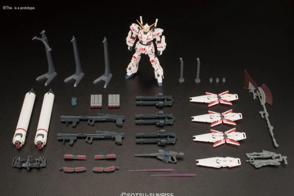 HGUC 199 Full Armor Unicorn Gundam (Destroy Mode) (Red Color Ver.)