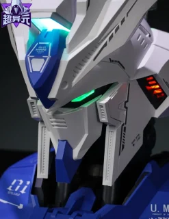 HW-01 Neptune Bust Model Kit