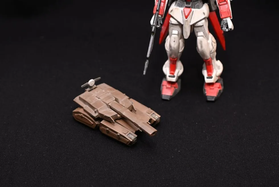 1/144 Linear Tank