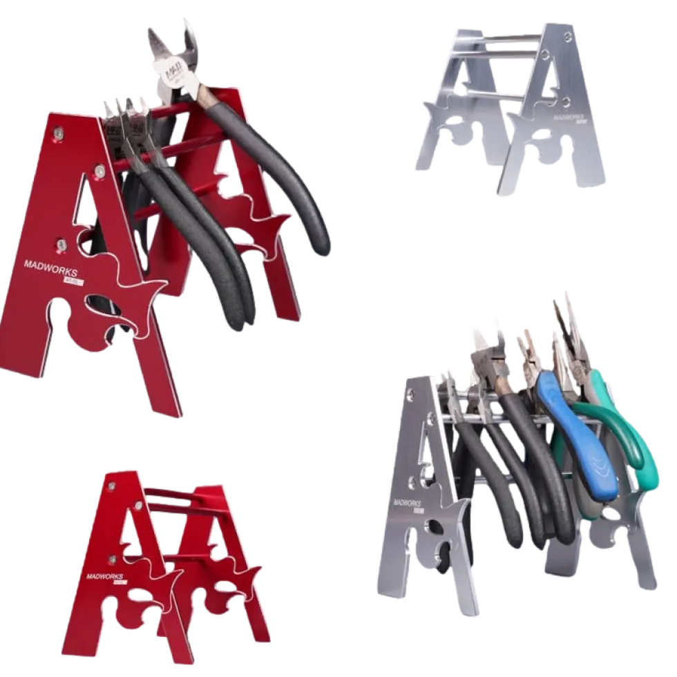 Mad Nippers Stand - AT-01 Silver