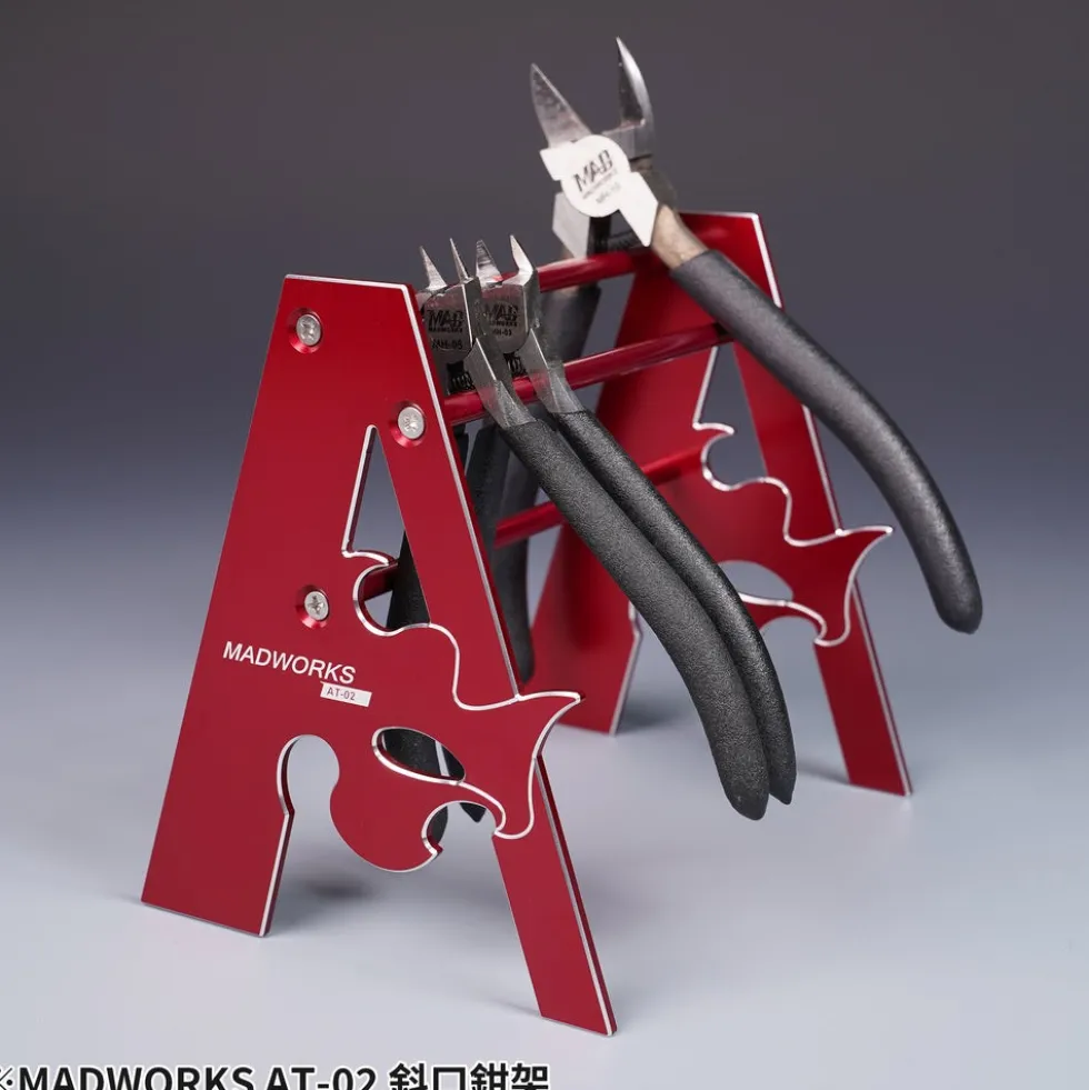 Mad Nippers Stand - AT-01 Silver