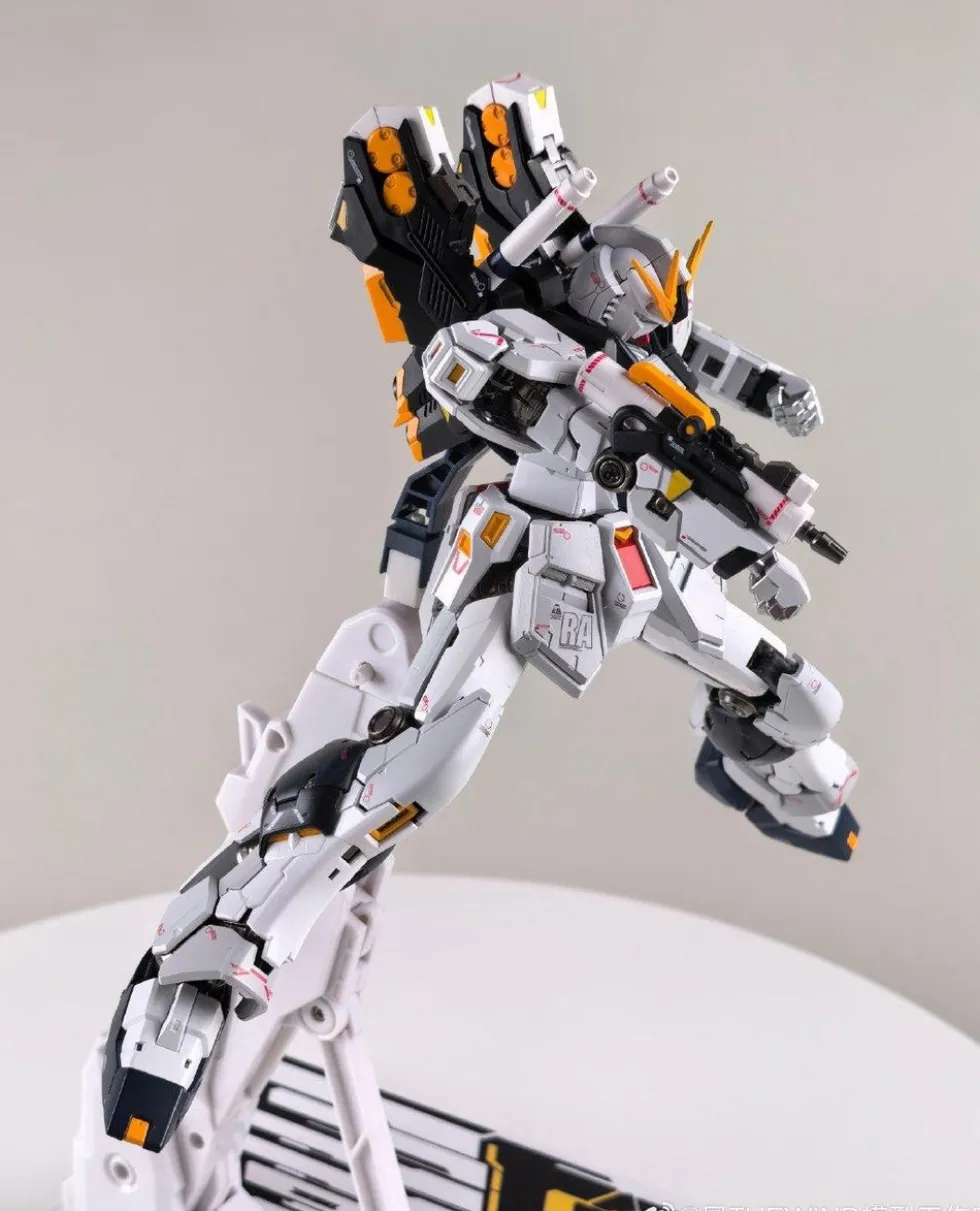 1/144 Mass-Production Nu Gundam Accessory Pack