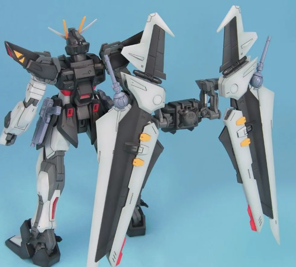 MG GAT-X105E Strike Noir Gundam