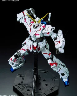 MG RX-0 Unicorn Gundam (Red or Green Twin Frame Edition) (Titanium Finish)