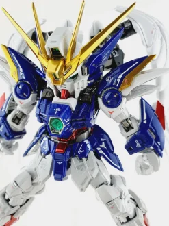 MGSD Wing Gundam Zero EW (HOLO Polygonal)