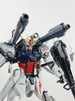 MG Strike Gundam + IWSP - [HOLO]