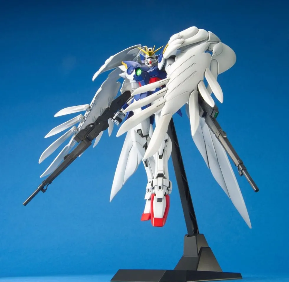MG XXXG-00W0 Wing Gundam Zero Custom