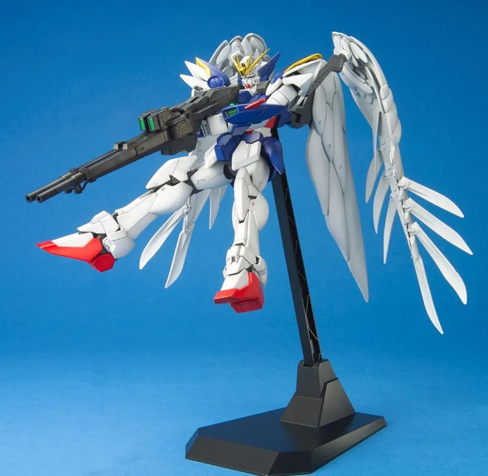 MG XXXG-00W0 Wing Gundam Zero Custom