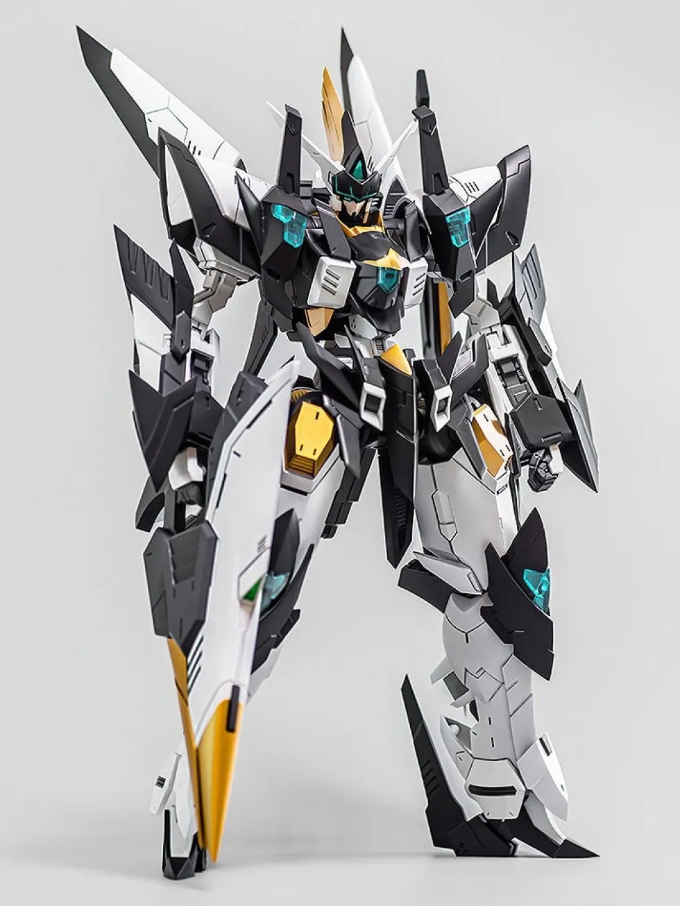 Moderoid SIDE:GR Arklaud (Titanomachia)