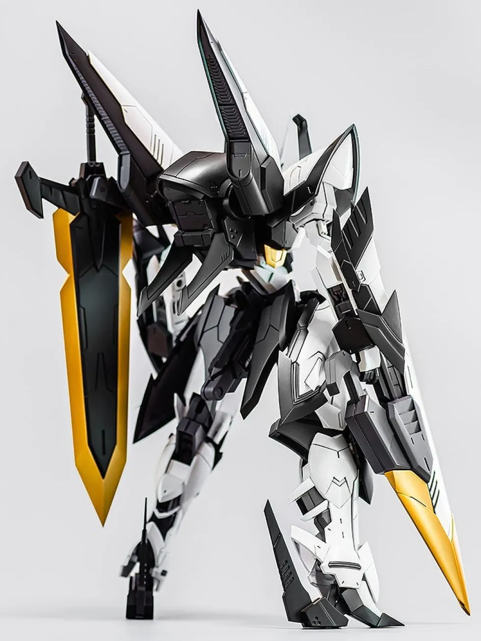 Moderoid SIDE:GR Arklaud (Titanomachia)