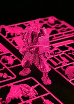 PLAMAX 1/12 Kamakura Period Armored Warrior (Pink Color Edition)