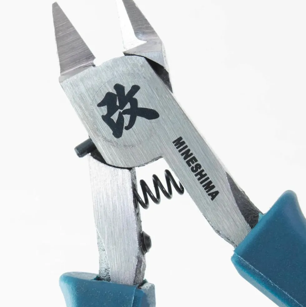 Premium D-27 Finishing Nipper (KAI)