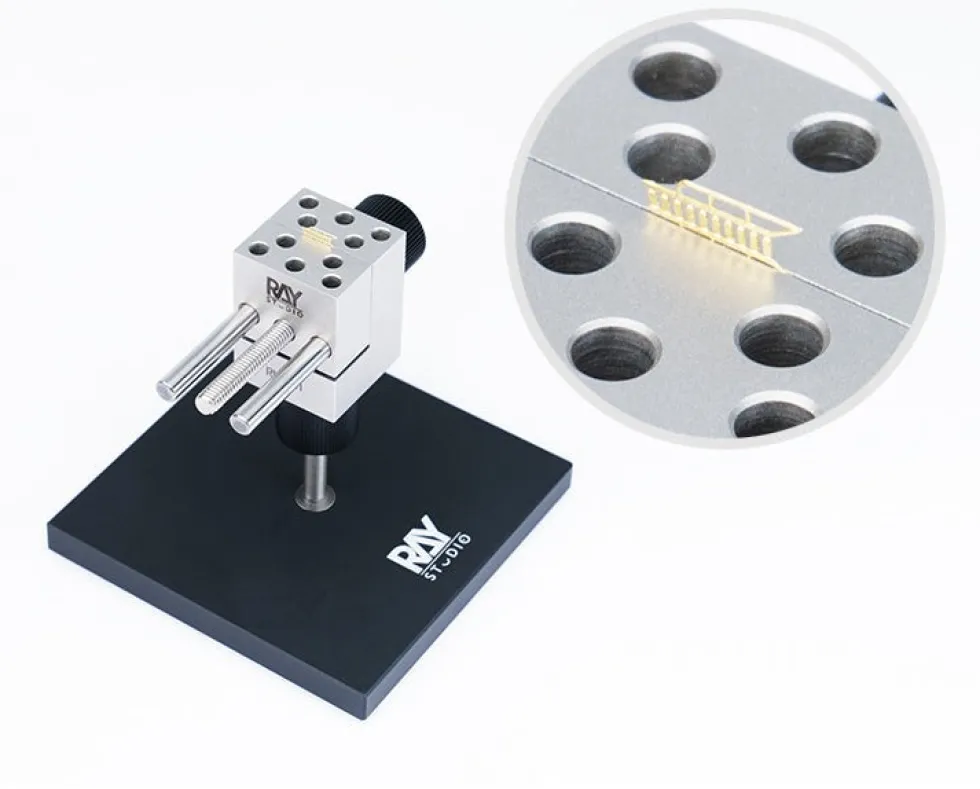 RMV-01 Split Bench Vise Set - SILVER