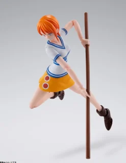 S.H. Figuarts - One Piece - Nami [Romance Dawn]
