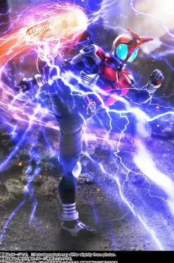 S.H. Figuarts Shinkochhou Seihou - Kamen Rider Kabuto Rider Form (20th Anniversary Ver.)
