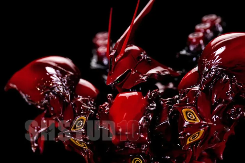 10th Anniversary Sazabi Sculpture GK