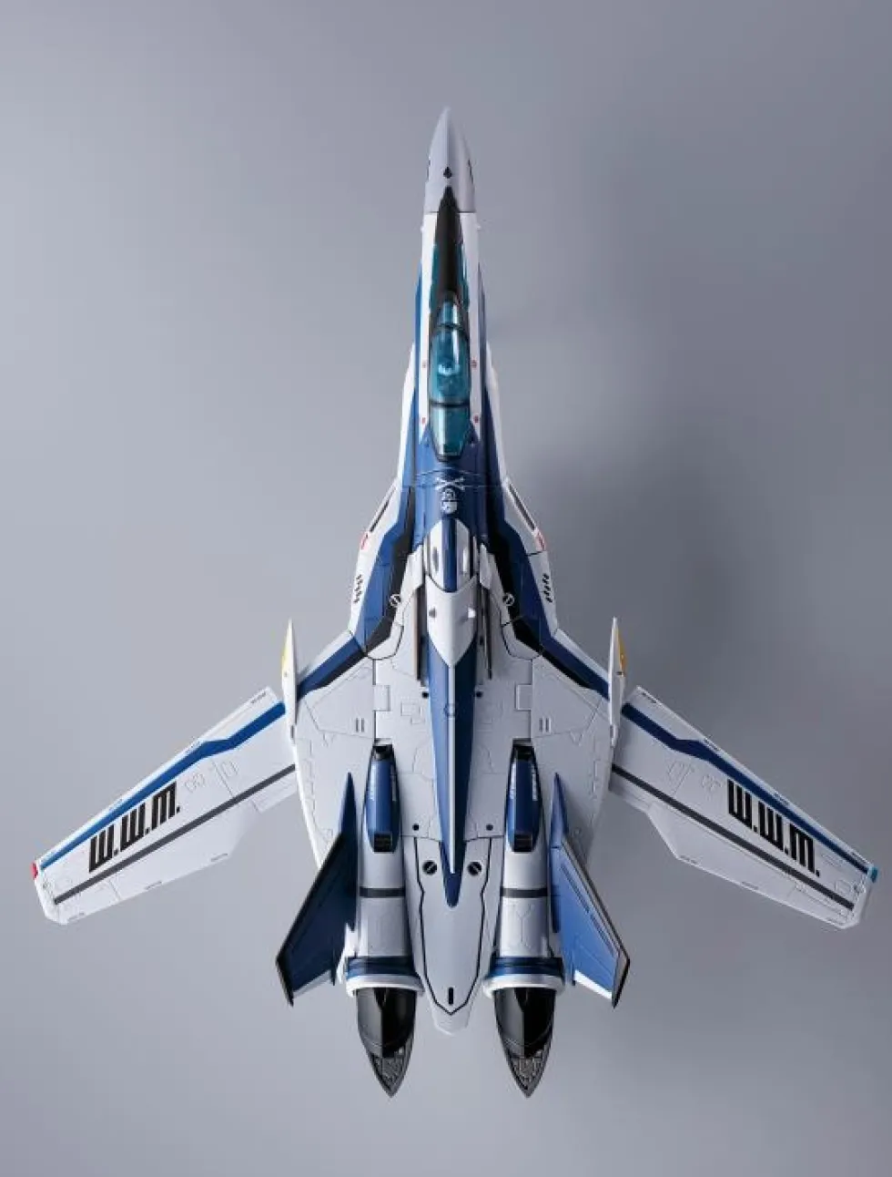 VF-25 Messiah Valkyrie Worldwide Anniversary Ver. Chogokin
