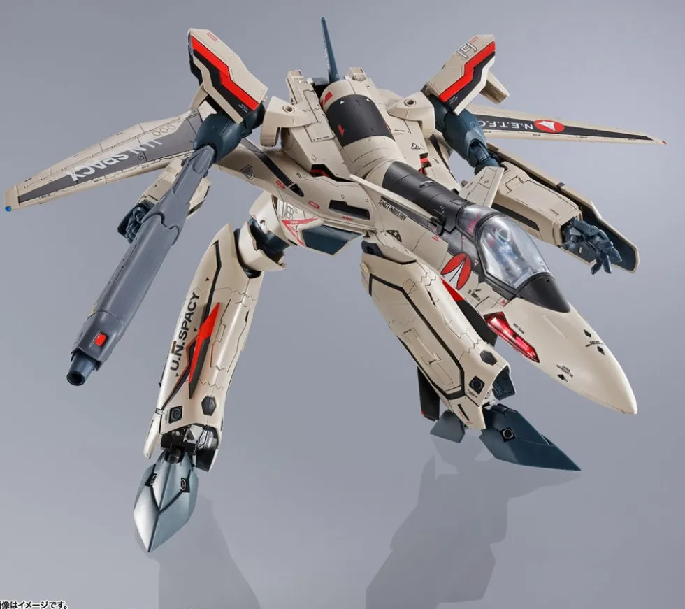 YF-19 Excalibur (Isamu Dyson) - DX Chogokin