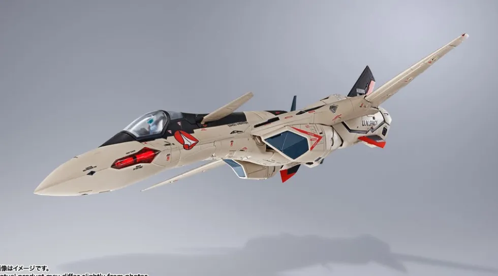 YF-19 Excalibur (Isamu Dyson) - DX Chogokin